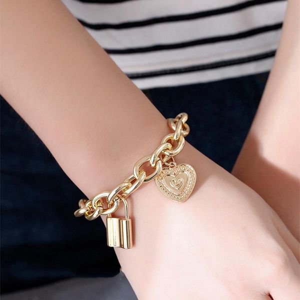 punk rock thick chain heart bangles&bracelet for women men retro geometric lock charm bracelet lovers jewelry wholesale, Black
punk rock thick chain heart bangles&bracelet for women men retro geometric lock charm bracelet lovers jewelry wholesale, Black