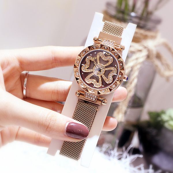 watch fashion trend women's the of times magnetic mesh band inlaid diamond flower waterproof student, Slivery;brown
watch fashion trend women's the of times magnetic mesh band inlaid diamond flower waterproof student, Slivery;brown