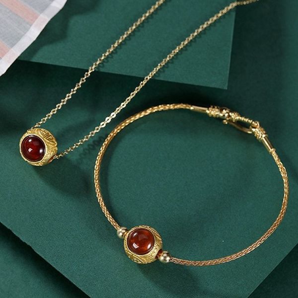 2021 new pure s925 sier gold-plated women bracelet inlaid with natural garnet personality temperament retro blessing female bracele r1bq, Black
2021 new pure s925 sier gold-plated women bracelet inlaid with natural garnet personality temperament retro blessing female bracele r1bq, Black