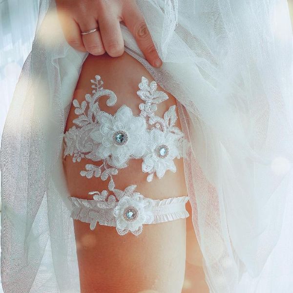 garters 2pcs embroider crystal rhinestones wedding bridal garter belt thigh leg ring for women/female/bride gift party, Black;white
garters 2pcs embroider crystal rhinestones wedding bridal garter belt thigh leg ring for women/female/bride gift party, Black;white