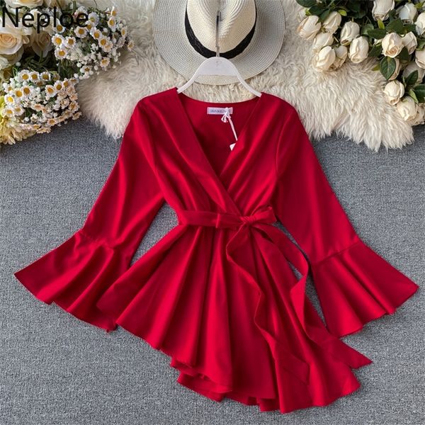 neploe slim waist lace up irregular temperament blouse v neck flare long sleeve ruffles blusas autumn spring new shirt 47903 210225, White
neploe slim waist lace up irregular temperament blouse v neck flare long sleeve ruffles blusas autumn spring new shirt 47903 210225, White