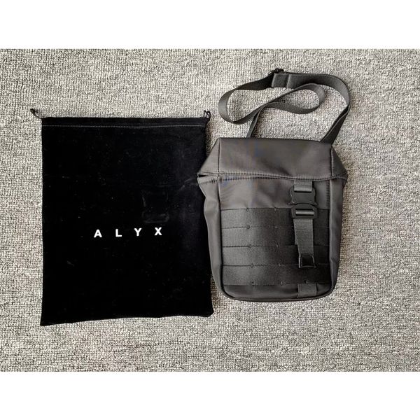 2020 new alyx bag men women streetwear 1017 alyx 9sm bags 1:1 canvas metal buckle c0226
2020 new alyx bag men women streetwear 1017 alyx 9sm bags 1:1 canvas metal buckle c0226