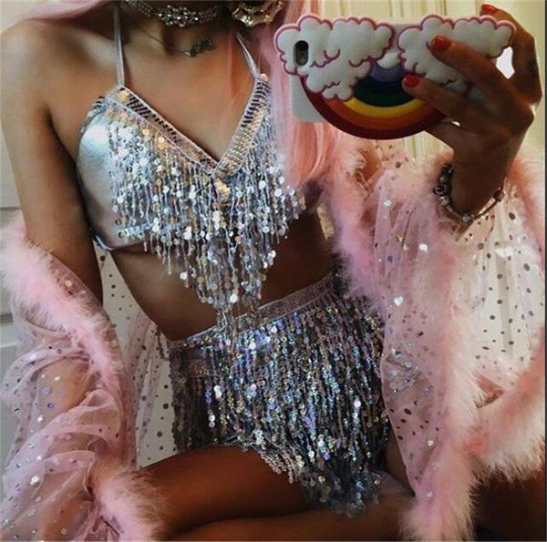 2 pcs multi-colored sequins tassel mini dressed set gold silver boat cheerleader beach traje in summer orf5, Black
2 pcs multi-colored sequins tassel mini dressed set gold silver boat cheerleader beach traje in summer orf5, Black
