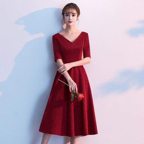 ethnic clothing female elegant v-neck backless bridal wedding dresses exquisite formal party dress temperament solid banquet gown s-3xl, Red
ethnic clothing female elegant v-neck backless bridal wedding dresses exquisite formal party dress temperament solid banquet gown s-3xl, Red