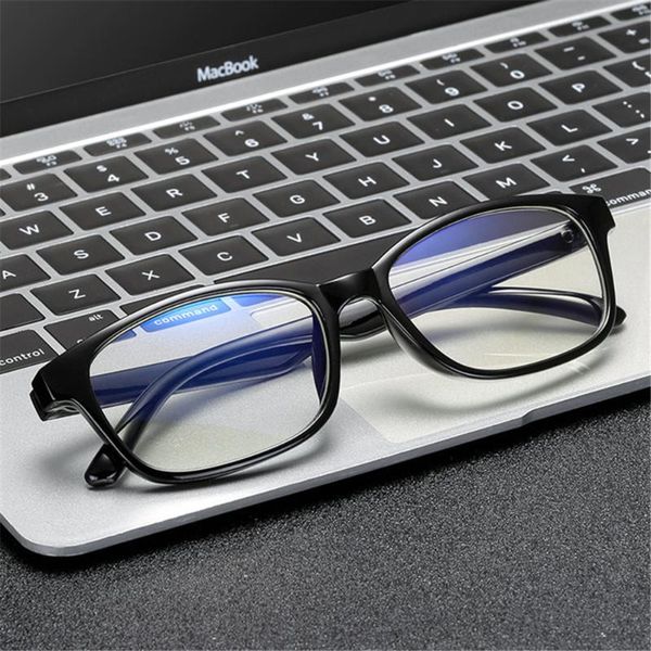 sunglasses anti-blue light flat mirror anti-radiation glasses frame for men and women to protect eyes, White;black
sunglasses anti-blue light flat mirror anti-radiation glasses frame for men and women to protect eyes, White;black