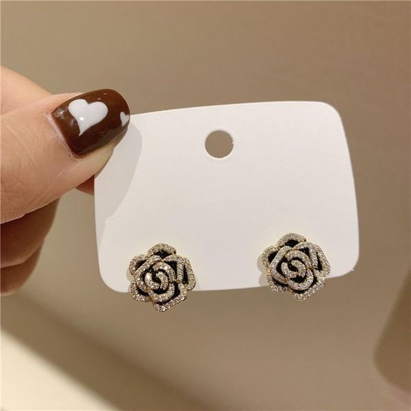 stud 2021 arrival fashion contracted sweet flowers trendy geometric metal women earrings elegant crystal temperament, Golden;silver
stud 2021 arrival fashion contracted sweet flowers trendy geometric metal women earrings elegant crystal temperament, Golden;silver