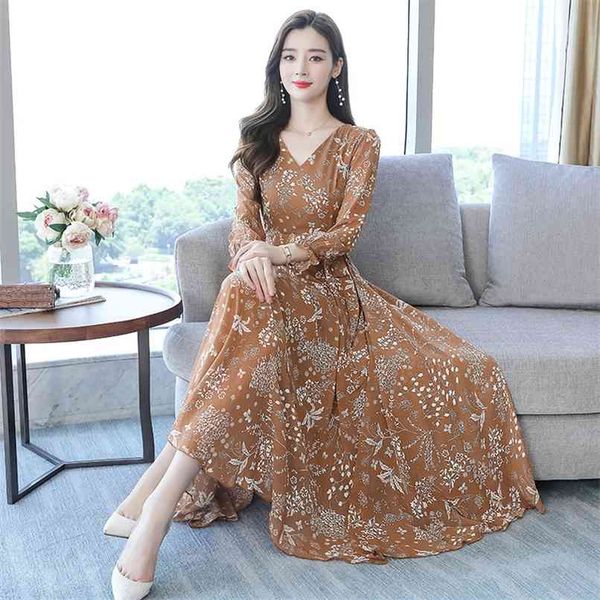 blue print chiffon beach elegant maxi dress autumn 3xl plus size long sleeve vacation vintage women bodycon vestidos 210528, Black;gray
blue print chiffon beach elegant maxi dress autumn 3xl plus size long sleeve vacation vintage women bodycon vestidos 210528, Black;gray