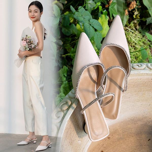 sandals spring and summer 2021 diamond pointed baotou back empty fairy wind sweet shallow mouth simple half, Black
sandals spring and summer 2021 diamond pointed baotou back empty fairy wind sweet shallow mouth simple half, Black