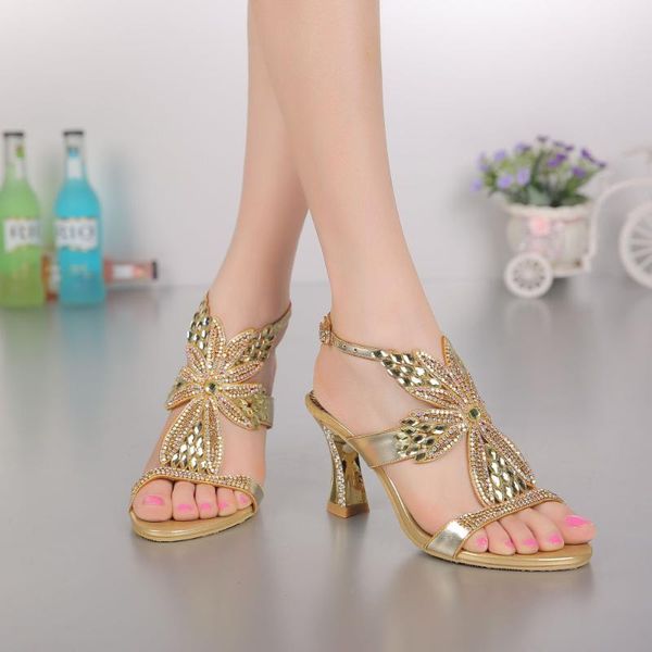 genuine leather rhinestone women summer sandals square heels luxury open toe princess high heels pumps shoes small&big size33-44, Black
genuine leather rhinestone women summer sandals square heels luxury open toe princess high heels pumps shoes small&big size33-44, Black