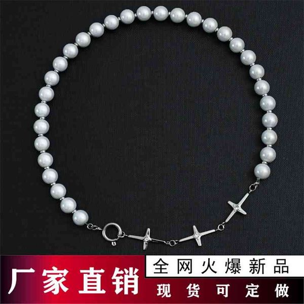 elegant and fashionable stainless steel elegant jewelry cross splicing chain for women, Black
elegant and fashionable stainless steel elegant jewelry cross splicing chain for women, Black