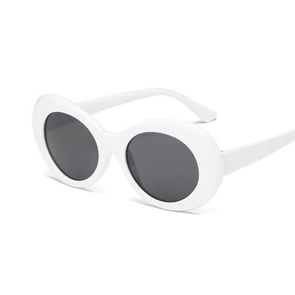 sunglasses korean version round women fashion the retro small frame sun glasses for female star with style, White;black
sunglasses korean version round women fashion the retro small frame sun glasses for female star with style, White;black