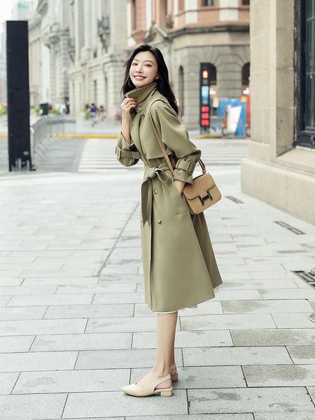 women's trench coats spring windbreaker long british style 2021 small korean loose temperament design coat, Tan;black
women's trench coats spring windbreaker long british style 2021 small korean loose temperament design coat, Tan;black
