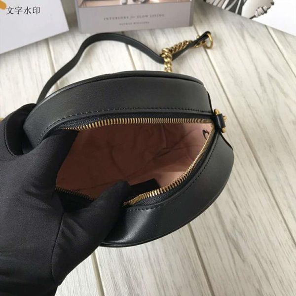 good box bag in real cowhide leather made with for quality shipping shoulder woman bag xopoo
good box bag in real cowhide leather made with for quality shipping shoulder woman bag xopoo