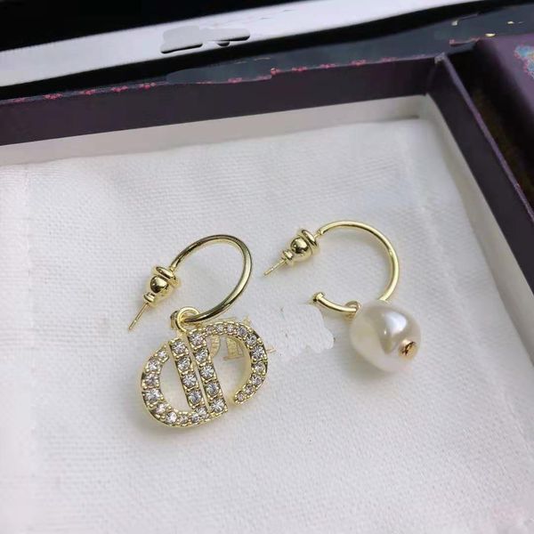 aaa designer jewelry letter pearl 2021 925 silver needle earrings fashion simple earrings for women 1kr9, Golden
aaa designer jewelry letter pearl 2021 925 silver needle earrings fashion simple earrings for women 1kr9, Golden