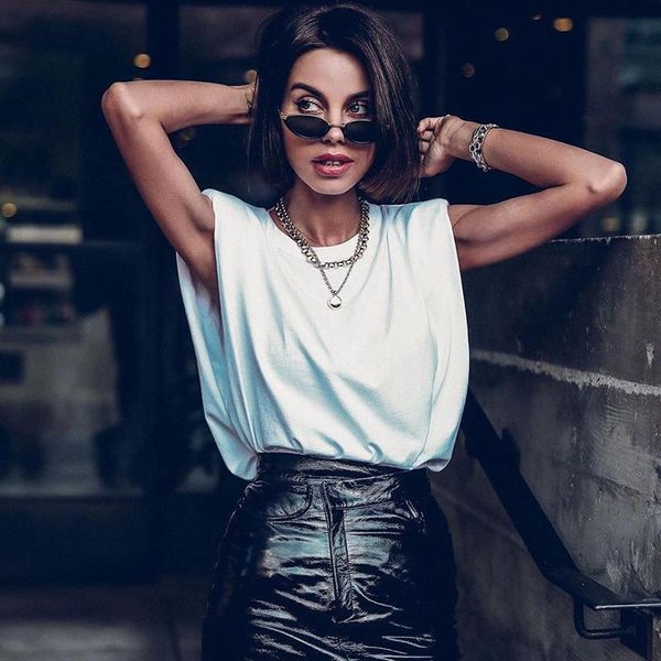 women summer sleeveless female o neck white women blouse shirt ladies loose solid chic casual blouses black cotton
women summer sleeveless female o neck white women blouse shirt ladies loose solid chic casual blouses black cotton