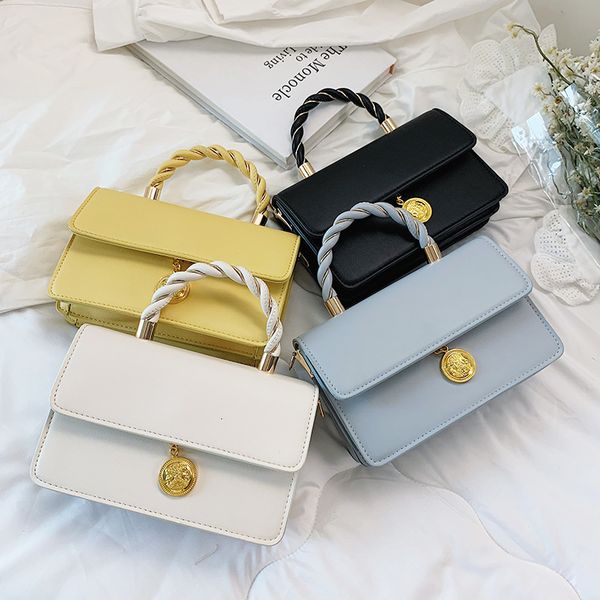 handbag simple small bag female summer 2021 fashion portable square solid color temperament women's single shoulder messenger
handbag simple small bag female summer 2021 fashion portable square solid color temperament women's single shoulder messenger