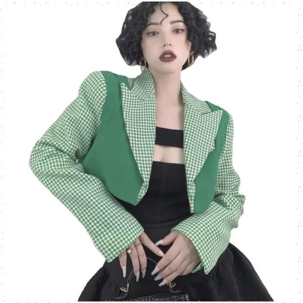 women's jackets woman patchwork plaid for women 2021 long sleeve short high waist ladies fashion coats clothing, Black;brown
women's jackets woman patchwork plaid for women 2021 long sleeve short high waist ladies fashion coats clothing, Black;brown