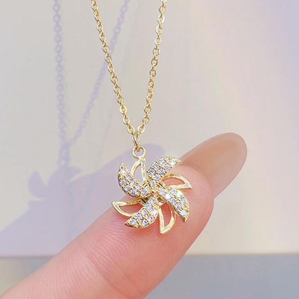 pendant necklaces charm gold color shine light women necklace temperament rhinestone zircon stainless luxury daily jewelry accessories, Silver
pendant necklaces charm gold color shine light women necklace temperament rhinestone zircon stainless luxury daily jewelry accessories, Silver