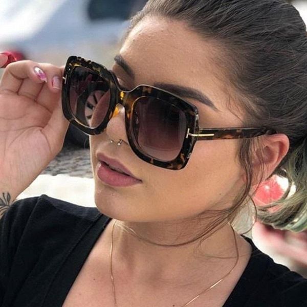 sunglasses oversized metal t women square sun glasses for female vintage leopard shades eyewear zonnebril dame, White;black
sunglasses oversized metal t women square sun glasses for female vintage leopard shades eyewear zonnebril dame, White;black