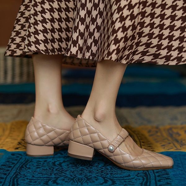 dress shoes women mary janes pumps embroidered microfiber leather dress sweet high heel female platform classic buckle square toe, Black
dress shoes women mary janes pumps embroidered microfiber leather dress sweet high heel female platform classic buckle square toe, Black