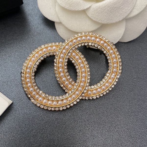 korean geometric gold brooch palace style gift micro diamond inlaid granny jewelry brooch new style4, Gray
korean geometric gold brooch palace style gift micro diamond inlaid granny jewelry brooch new style4, Gray