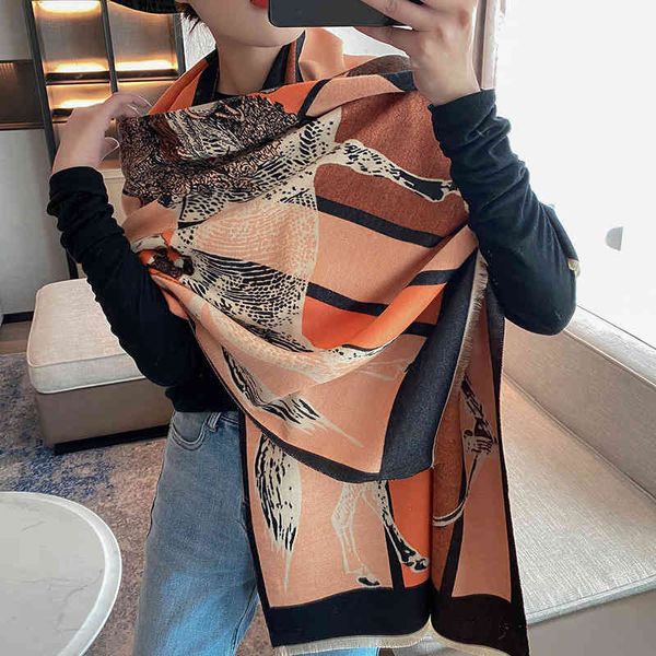 design imitation cashmere tassel warm bib 2021 scarf decoration autumn and big plush lengthened tourism shawl female, Blue;gray
design imitation cashmere tassel warm bib 2021 scarf decoration autumn and big plush lengthened tourism shawl female, Blue;gray