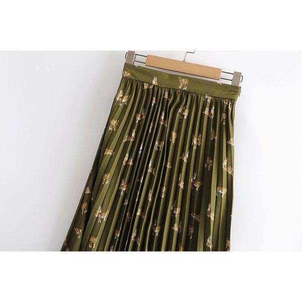 new 2021 fashion animal printing midi women high waist pleated skirts elegant l9ca, Black
new 2021 fashion animal printing midi women high waist pleated skirts elegant l9ca, Black