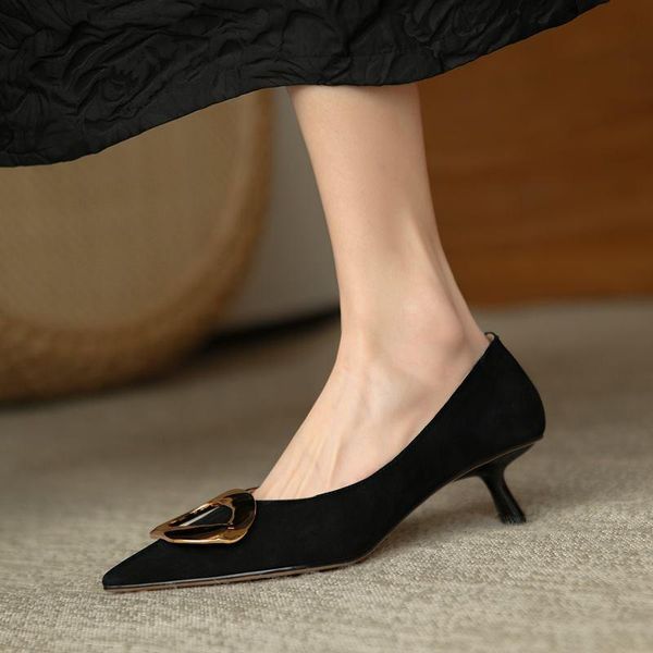 dress shoes metal decoration natural genuine leather women heels pointed toe stiletto fashion high girls heel, Black
dress shoes metal decoration natural genuine leather women heels pointed toe stiletto fashion high girls heel, Black