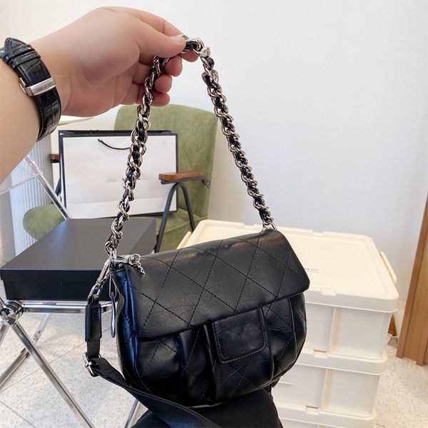 2021 french designer handbags fashion tote bags handbags leather big logo diamond outdoor sacoche street women's large capacity luxury
2021 french designer handbags fashion tote bags handbags leather big logo diamond outdoor sacoche street women's large capacity luxury