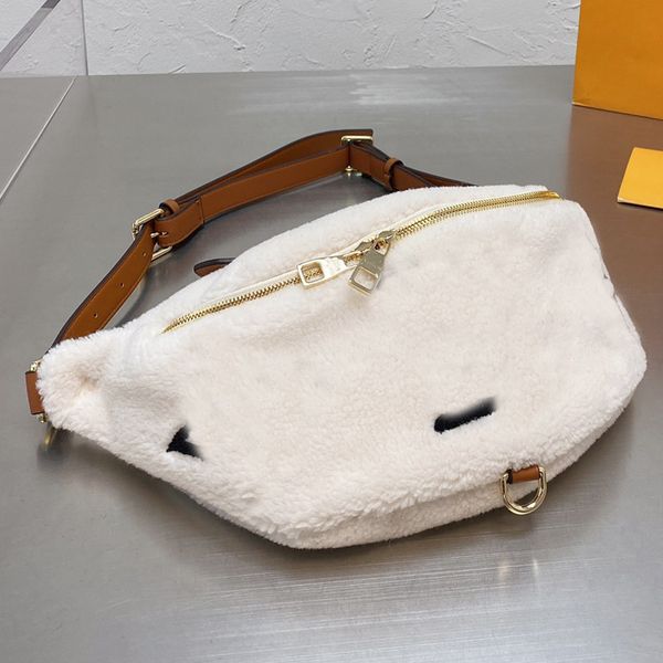 designer classic version crossbody bag soft white black plush waist bags winter and fall beautiful letter handbag men's women's po
designer classic version crossbody bag soft white black plush waist bags winter and fall beautiful letter handbag men's women's po