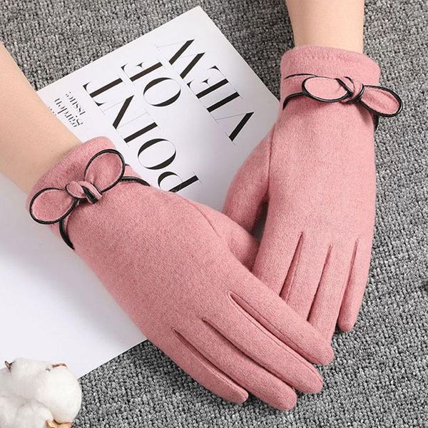 five fingers gloves women winter warm touch screen pink fur full finger mittens driving windproof hivers femme guantes, Blue;gray
five fingers gloves women winter warm touch screen pink fur full finger mittens driving windproof hivers femme guantes, Blue;gray