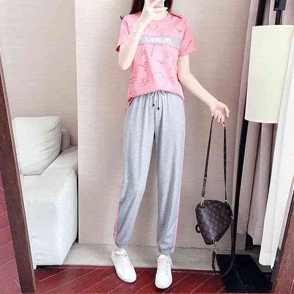 333 yixi garment factory short sleeve sportswear women's two-piece suit in summer 2021, Gray
333 yixi garment factory short sleeve sportswear women's two-piece suit in summer 2021, Gray