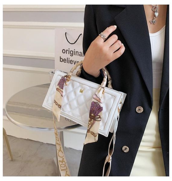 evening bags 2021 one-shoulder diagonal bag female rhombic coin purse silk scarf wide shoulder strap portable square
evening bags 2021 one-shoulder diagonal bag female rhombic coin purse silk scarf wide shoulder strap portable square