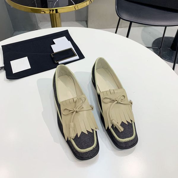 women dress shoes 2021 summer and autumn new fashion ladies leather-shoes famous luxury designers high-quality solid leather flat-shoes size, Black
women dress shoes 2021 summer and autumn new fashion ladies leather-shoes famous luxury designers high-quality solid leather flat-shoes size, Black