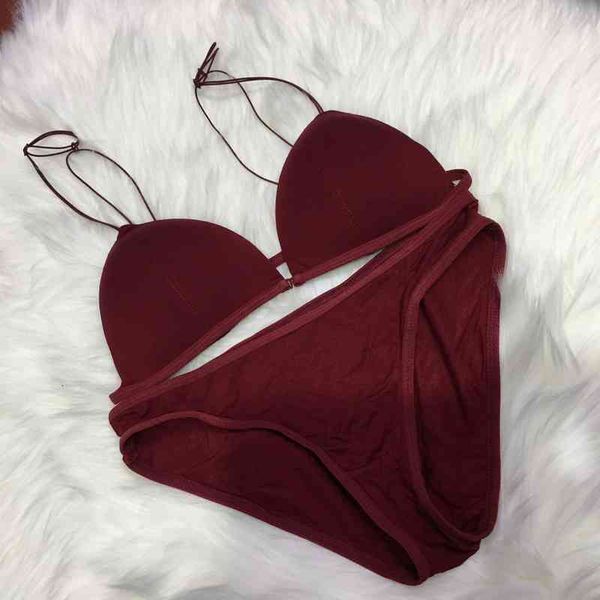 fashion design luxury bra set 1911 french lightweight rimless girl traceless gathered side closed comfortable suit, Red;black
fashion design luxury bra set 1911 french lightweight rimless girl traceless gathered side closed comfortable suit, Red;black