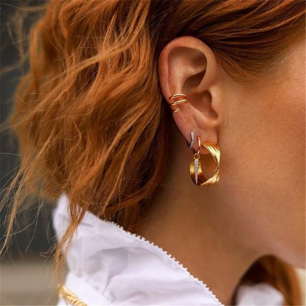 hoop & huggie wave earrings small for women accessories golden wedding female ladies bohemia vintage fashion ear jewelry gifts, Golden;silver
hoop & huggie wave earrings small for women accessories golden wedding female ladies bohemia vintage fashion ear jewelry gifts, Golden;silver