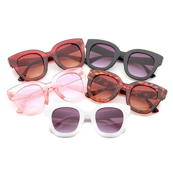 sunglasses for women fashion luxury designer sun glasses summer uv400 protection eyewear mixed color, White;black
sunglasses for women fashion luxury designer sun glasses summer uv400 protection eyewear mixed color, White;black