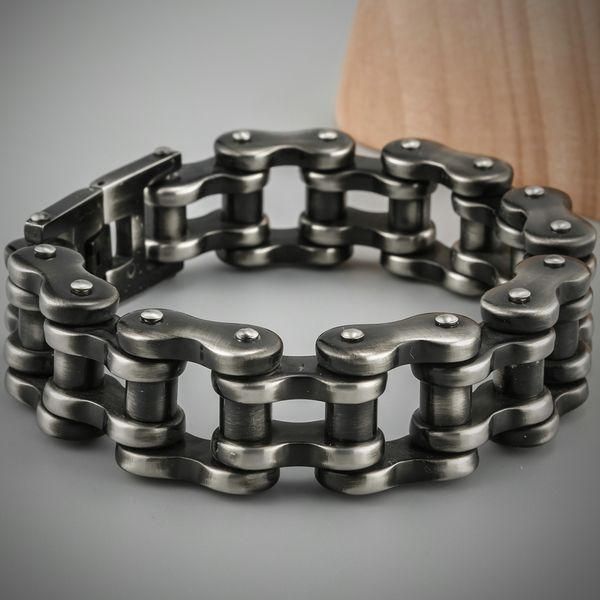 hip hop jewelry vintage motorcycle chain bracelet men metal mens bracelets big size 22/24cm long 21mm wide stainless steel on hand, Black
hip hop jewelry vintage motorcycle chain bracelet men metal mens bracelets big size 22/24cm long 21mm wide stainless steel on hand, Black