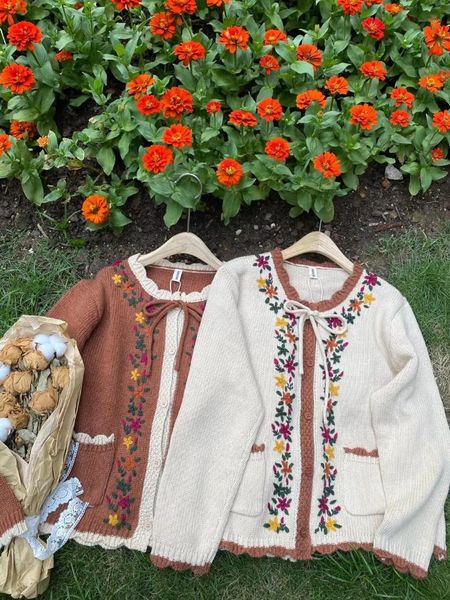 women's knits & tees 2021 autumn winter japan style double-pockets sweet embroidered bandage knitted cardigan retro loose long-sleeve s, White
women's knits & tees 2021 autumn winter japan style double-pockets sweet embroidered bandage knitted cardigan retro loose long-sleeve s, White