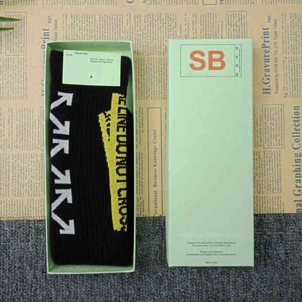 fashion mens brand offs socks with box cotton classic arrow warning line skateboard basketball football casual sports sock calcetines meias, Black
fashion mens brand offs socks with box cotton classic arrow warning line skateboard basketball football casual sports sock calcetines meias, Black