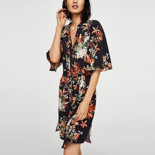 summer half sashes women print dress v-neck casual ladies vestidos a-line button female dress holiday, Black;gray
summer half sashes women print dress v-neck casual ladies vestidos a-line button female dress holiday, Black;gray