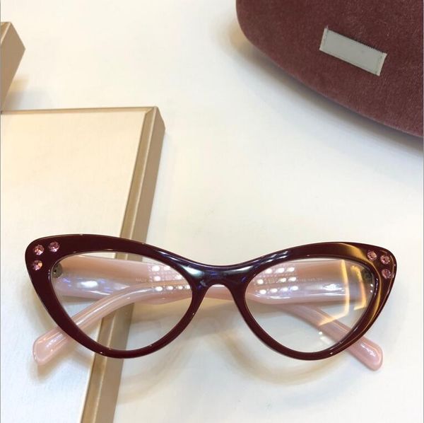 new 05t mens sunglasses men sun glasses women sunglasses fashion style protects eyes gafas de sol lunettes de soleil with box, Silver
new 05t mens sunglasses men sun glasses women sunglasses fashion style protects eyes gafas de sol lunettes de soleil with box, Silver