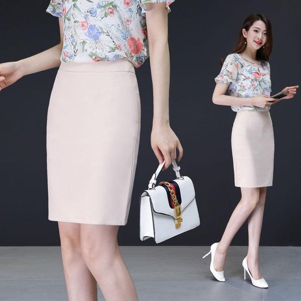 2021 women autumn winter vintage office mini skirt female loose package hip high waist a-line skirt lady casual solid falda g297, Black
2021 women autumn winter vintage office mini skirt female loose package hip high waist a-line skirt lady casual solid falda g297, Black