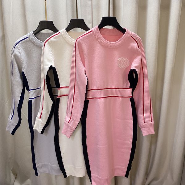 wool blend fashion casual dresses 21fw winter desigenr dress long sleeve knitted sweater skirts letter puff sleeve pleated skirt sml, Black;gray
wool blend fashion casual dresses 21fw winter desigenr dress long sleeve knitted sweater skirts letter puff sleeve pleated skirt sml, Black;gray