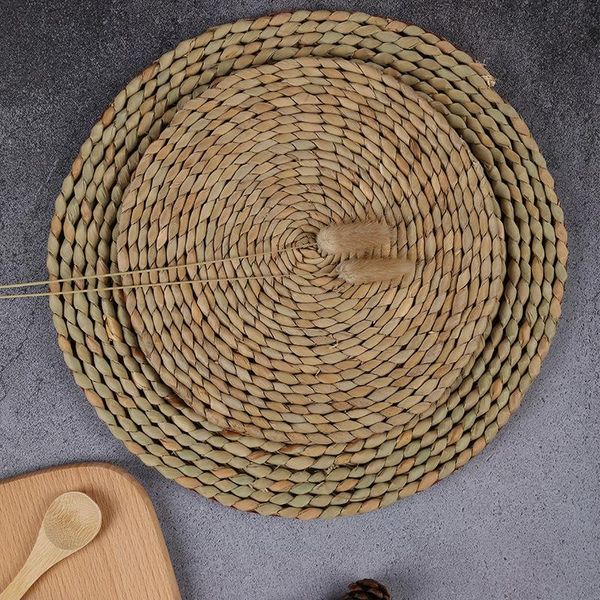 mats & pads japanese handmade cattail woven heat-resistant mat round anti scalding tableware kitchen accessories placemat
mats & pads japanese handmade cattail woven heat-resistant mat round anti scalding tableware kitchen accessories placemat