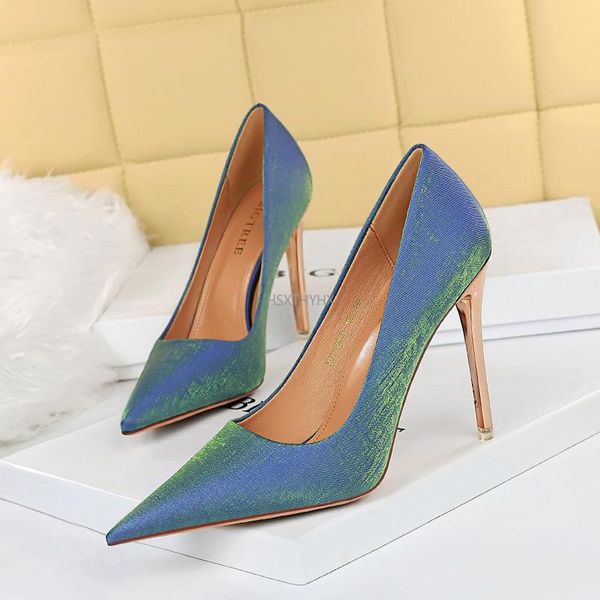 dress shoes womens sequined cloth hight heels .5cm champagne gold heeled bling blue ladies banquet 34 wine red satin pumps 43, Black
dress shoes womens sequined cloth hight heels .5cm champagne gold heeled bling blue ladies banquet 34 wine red satin pumps 43, Black