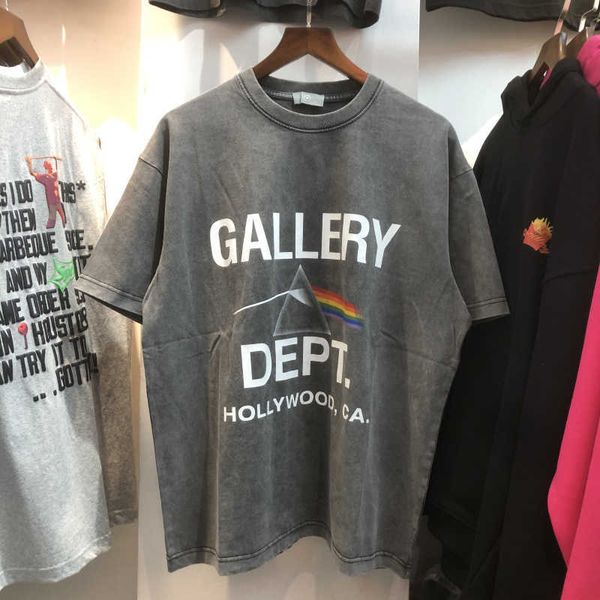 gallery fashion brand english print dept round neck loose wash used os short sleeve t-shirtupmx, White;black
gallery fashion brand english print dept round neck loose wash used os short sleeve t-shirtupmx, White;black