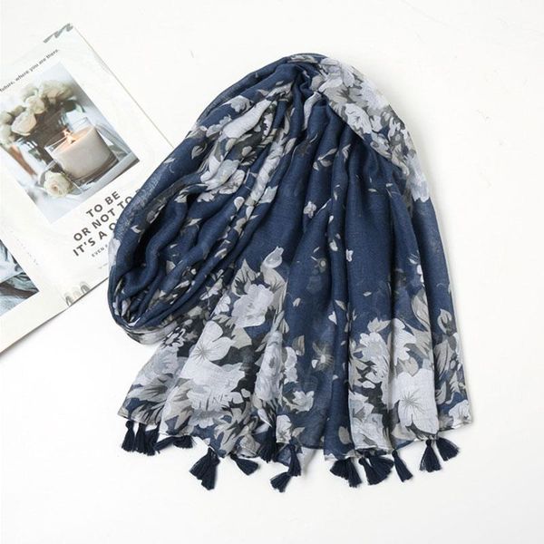 scarves 2021 design spring women scarf fashion floral print cotton hijabs for ladies warm soft shawls and wraps, Blue;gray
scarves 2021 design spring women scarf fashion floral print cotton hijabs for ladies warm soft shawls and wraps, Blue;gray