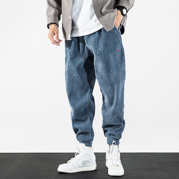 2021 new autumn newly fashion designer men jeans loose fit casual corduroy cargo pants streetwear hip hop joggers wide leg baggy trousers qy, Blue
2021 new autumn newly fashion designer men jeans loose fit casual corduroy cargo pants streetwear hip hop joggers wide leg baggy trousers qy, Blue