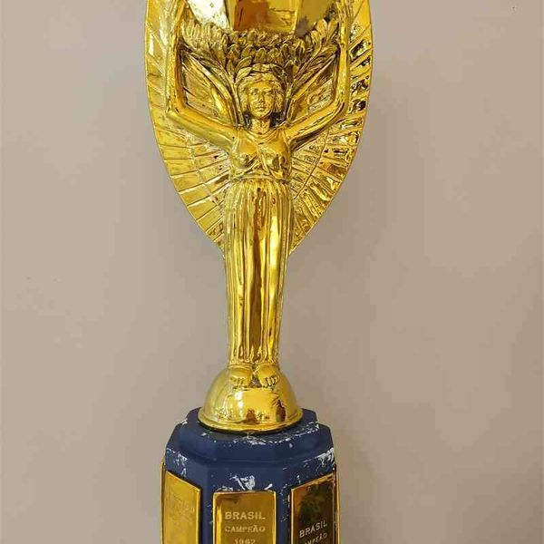 the champions trophy cup jules rimet trophy cup world cpu nice gift for soccer souvenirs award
the champions trophy cup jules rimet trophy cup world cpu nice gift for soccer souvenirs award